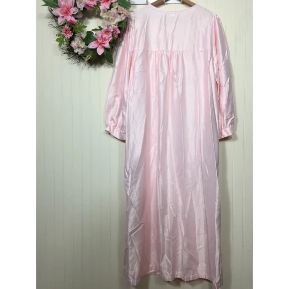 Vintage Barbizon cuddleskins Cottagecore powder pink silky satin nightgown 2X - Picture 8 of 9